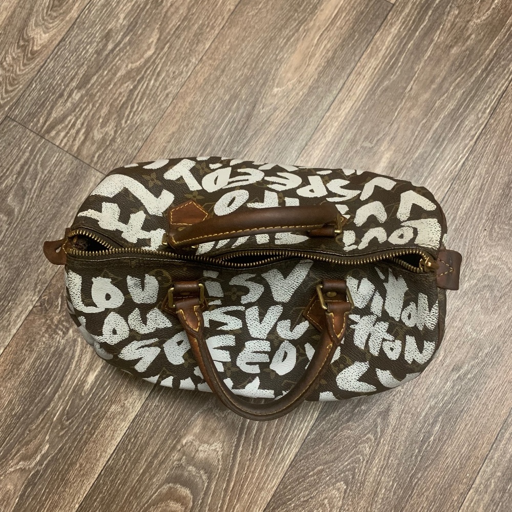 Vintage Louis Vuitton Speedy 30